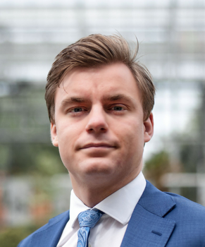 Bijles Nederlands, recht of Engels met Hugo