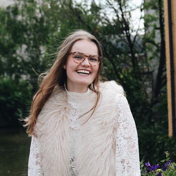 Bijles Frans, aardrijkskunde of biologie met Féline