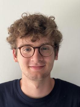 Bijles basisonderwijs, wiskunde of Engels met Maxim