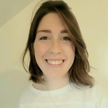 Bijles chemie, studiebegeleiding of geneeskunde met Lise