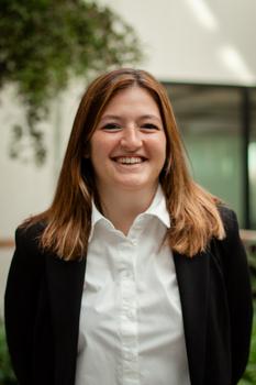 Bijles wiskunde, management en organisatie of Engels met Anna