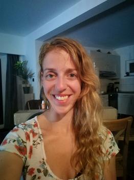 Bijles informatica, maatschappijleer of biologie met Evelyne