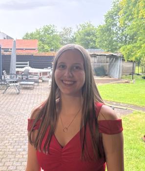 Bijles studiebegeleiding, PowerPoint of Word met Janie