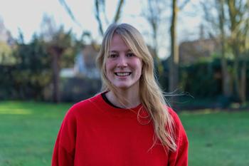 Bijles management en organisatie, economie of accounting & finance met Indra